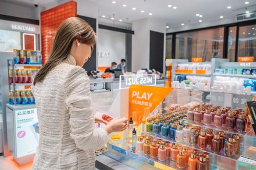 重慶首家H.E.A.T喜燃空降大坪，潮流新品全搜羅，30元起搶購網紅爆款